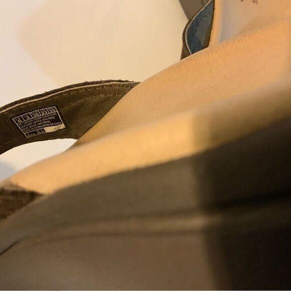 Sketchers Go Walk Sandals archfit size 6 brown - Picture 3 of 10